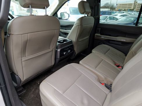 Used 2018 Ford Expedition XLT w/ Equipment Group 202A image 23