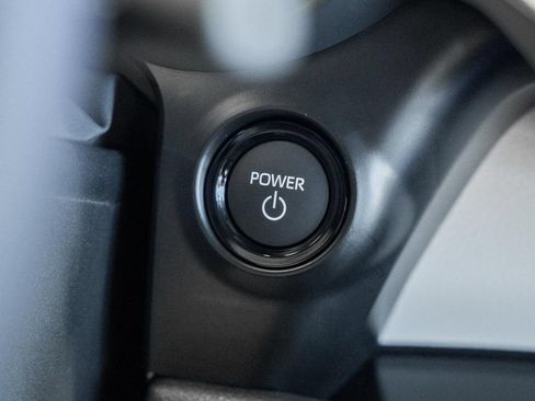 New 2026 Toyota Sienna Platinum AWD/4WD image 25