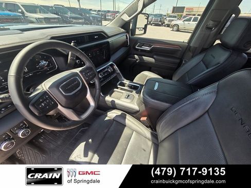 Used 2024 GMC Sierra 2500 Denali w/ Denali Reserve Package AWD/4WD image 10