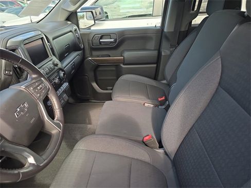 Used 2021 Chevrolet Silverado 1500 RST w/ Bed Protection Package image 15