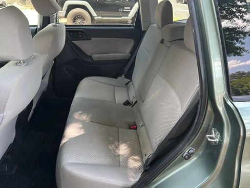 Used 2016 Subaru Forester 2.5i Premium w/ Popular Package #2 AWD/4WD image 16