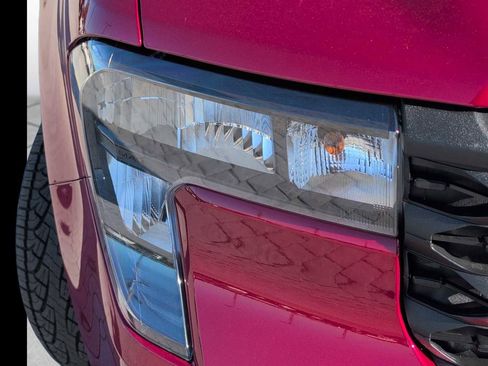 New 2025 Ford Maverick XLT w/ XLT Luxury Package image 15