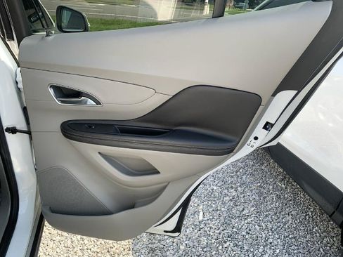 Used 2015 Buick Encore Convenience FWD image 17