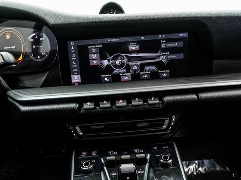 Used 2020 Porsche 911 Carrera S image 23