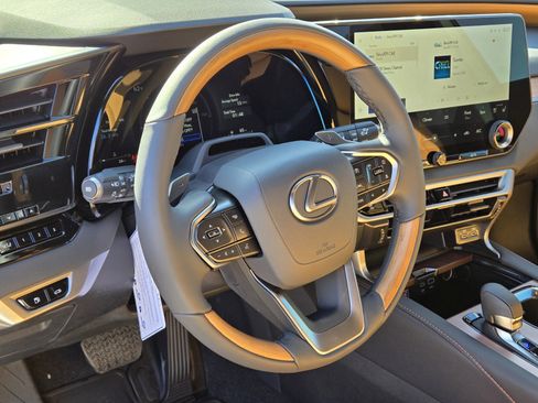 New 2026 Lexus RX 350h AWD/4WD image 11