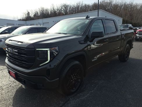 Used 2023 GMC Sierra 1500 Elevation image 4