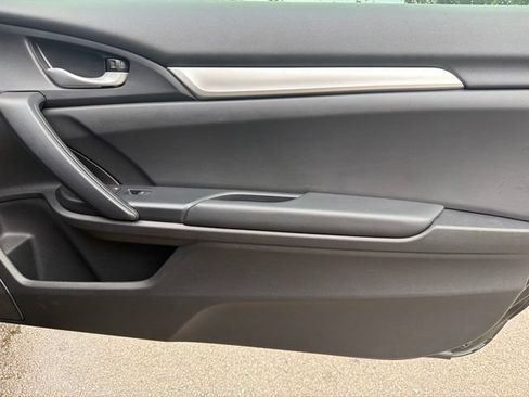 Used 2020 Honda Civic Sport image 29