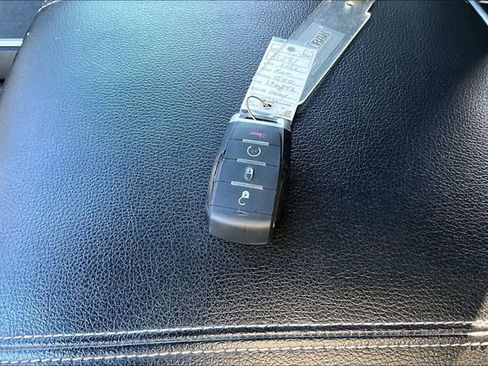 Used 2022 RAM 1500 Lone Star image 32