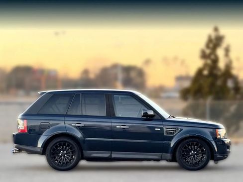 Used 2011 Land Rover Range Rover Sport HSE image 7