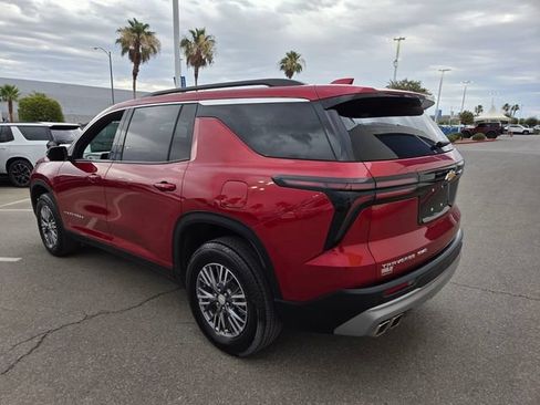 Certified 2025 Chevrolet Traverse LT w/ Driver Confidence Package AWD/4WD image 4