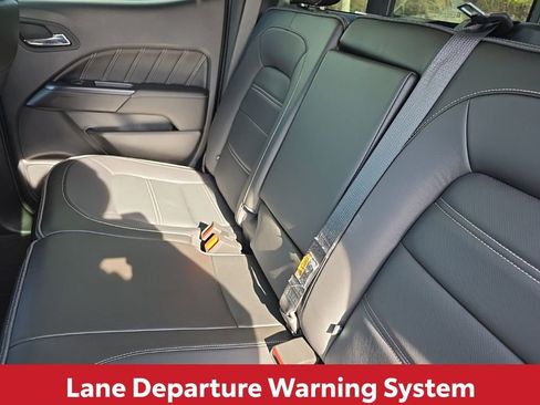 Used 2022 GMC Canyon Denali image 13