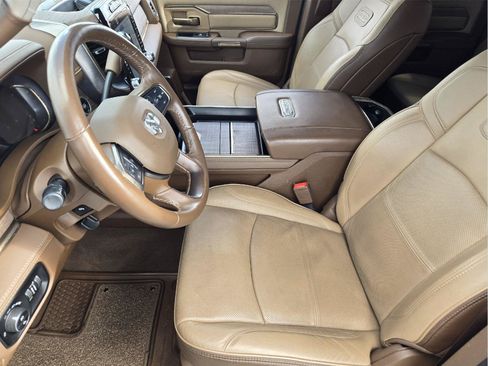 Used 2024 RAM 2500 Limited w/ Safety Group AWD/4WD image 13