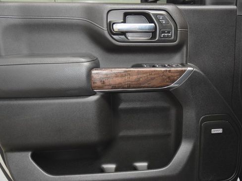 Used 2022 GMC Sierra 2500 Denali w/ Denali Ultimate Package image 49