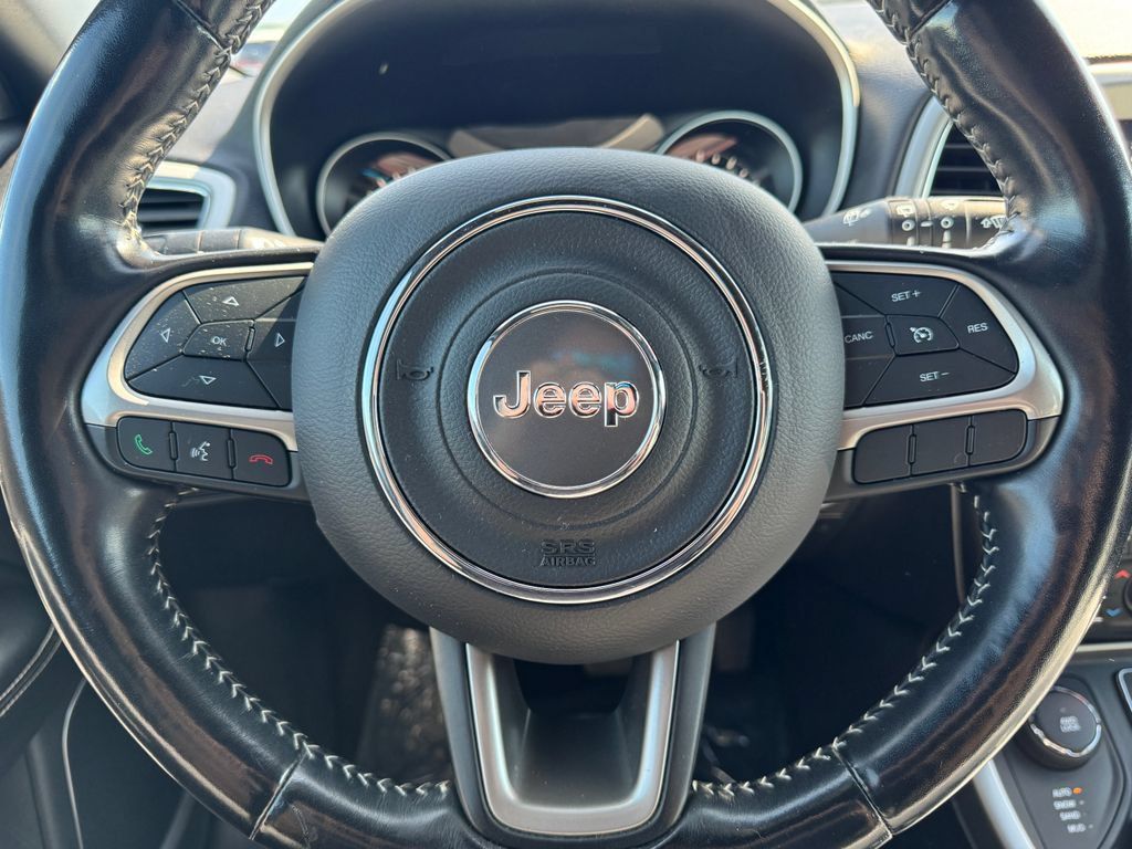 Used 2021 Jeep Compass Latitude AWD/4WD image 25