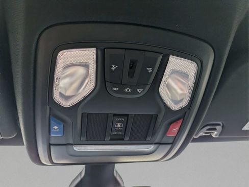 Used 2022 RAM 1500 Big Horn AWD/4WD image 21