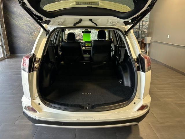 Used 2016 Toyota RAV4 Limited AWD/4WD image 31