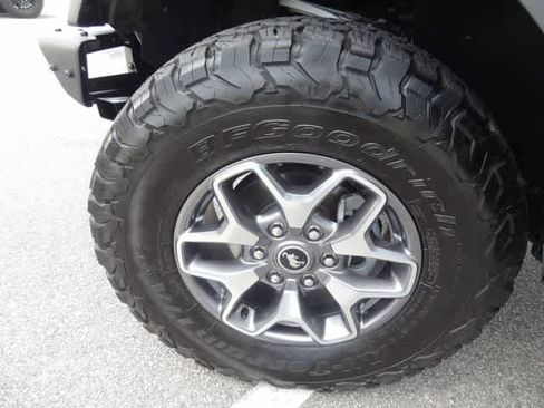 Certified 2024 Ford Bronco Badlands AWD/4WD image 46