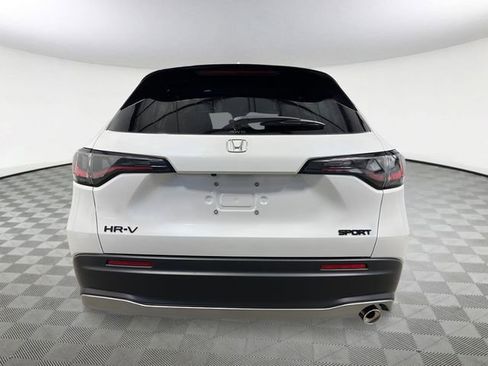 New 2027 Honda HR-V Sport image 5
