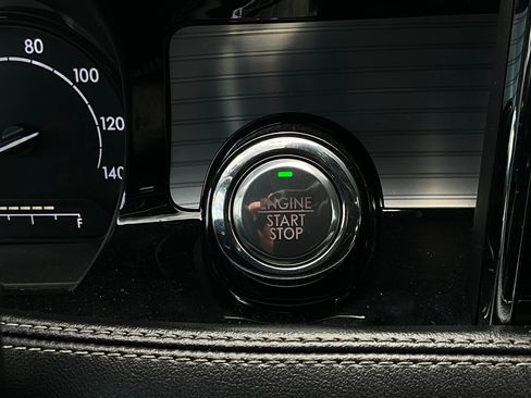 Used 2020 Lincoln Corsair FWD w/ Equipment Group 101A image 27