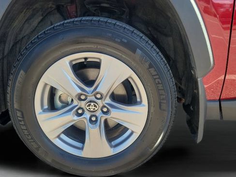 Certified 2025 Toyota RAV4 XLE w/ Convenience Package AWD/4WD image 27