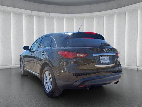 Used 2014 INFINITI QX70 2WD w/ Premium Package image 3
