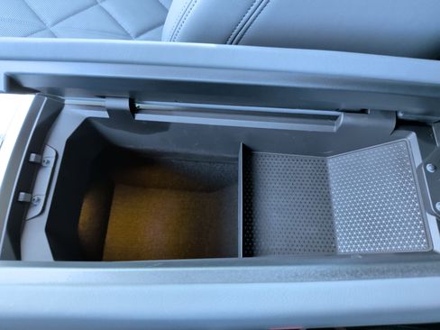 Used 2026 BMW iX xDrive60 w/ M Sport Package image 20