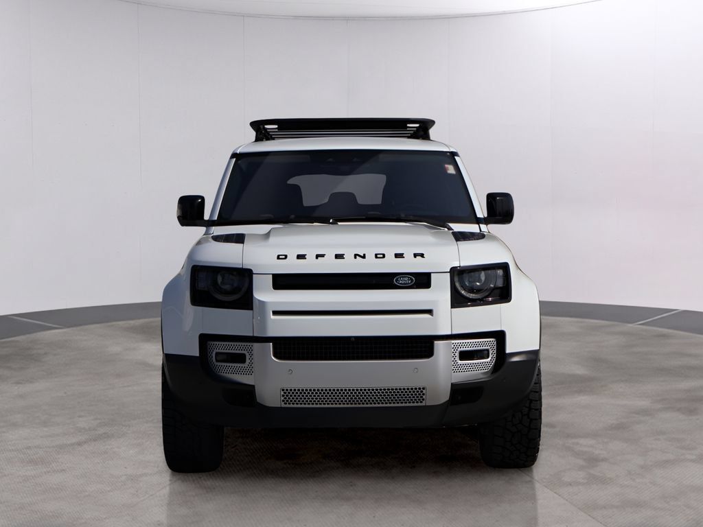 Used 2020 Land Rover Defender 110 HSE AWD/4WD image 2