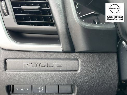 Certified 2024 Nissan Rogue S FWD image 28