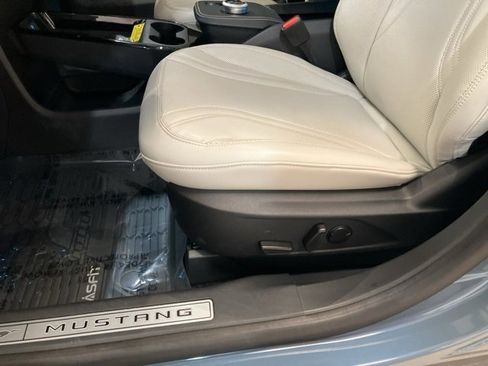 Used 2023 Ford Mustang Mach-E Premium image 11
