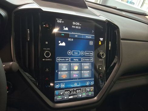 Certified 2025 Subaru Ascent Bronze Edition AWD/4WD image 21