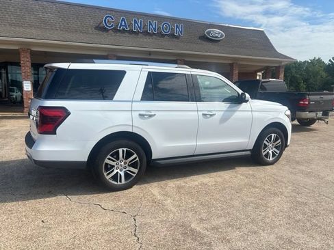 Certified 2024 Ford Expedition Limited AWD/4WD image 5