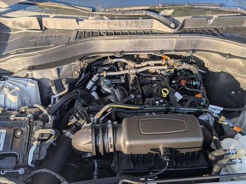 Used 2021 Ford Explorer XLT w/ Equipment Group 202A image 23