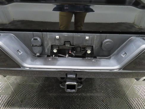 Used 2021 GMC Sierra 1500 Elevation image 37