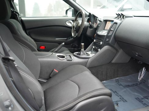 Used 2016 Nissan 370Z Coupe image 68