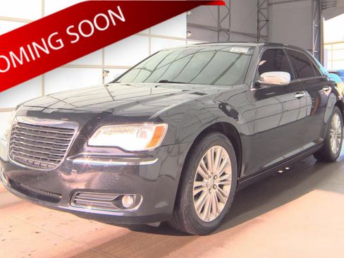 Used 2013 Chrysler 300 C w/ Harman Kardon Audio Group image 1
