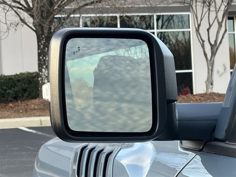 New 2025 Ford Bronco Raptor image 27