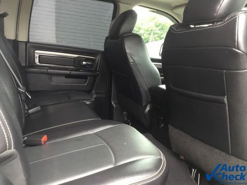 Used 2018 RAM 1500 Sport image 39