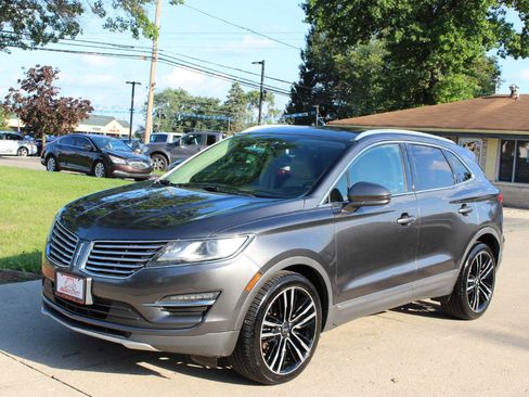 Used 2017 Lincoln MKC Reserve AWD/4WD image 5