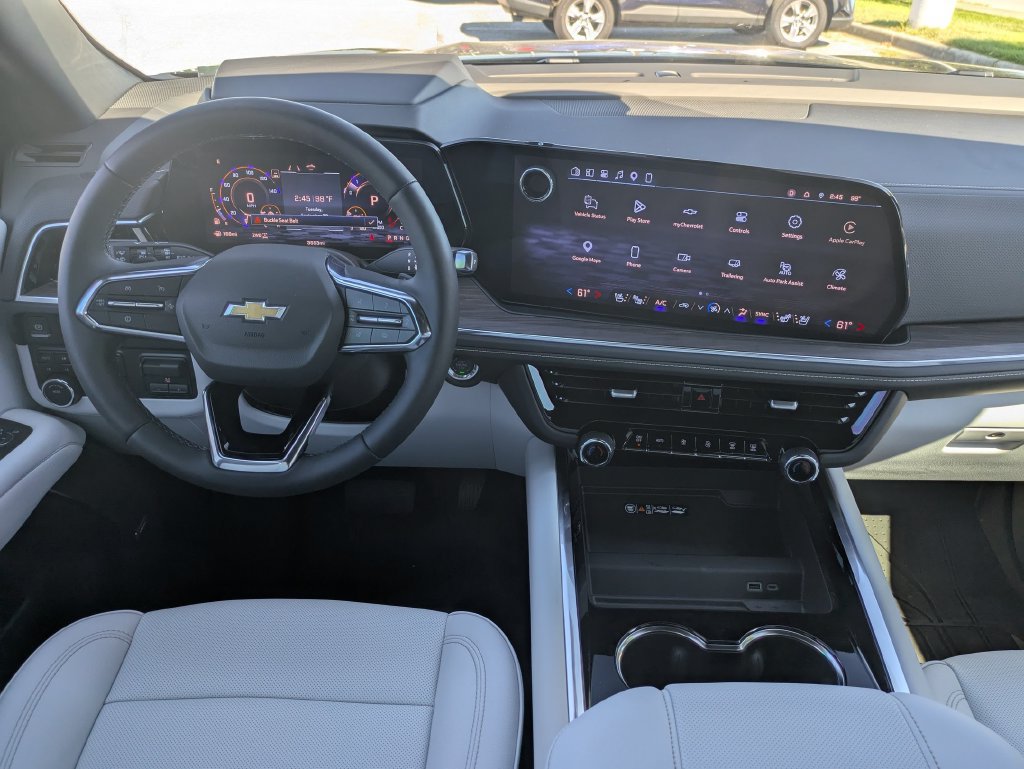 Used 2026 Chevrolet Tahoe Premier AWD/4WD image 25