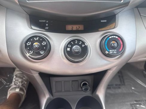 Used 2007 Toyota RAV4 2WD image 20