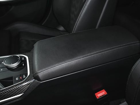 Used 2025 BMW M3 RWD image 52