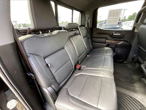Used 2021 Chevrolet Silverado 1500 LT Trail Boss w/ Convenience Package II AWD/4WD image 15