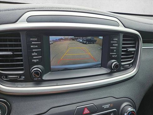 Used 2020 Kia Sorento EX FWD image 20