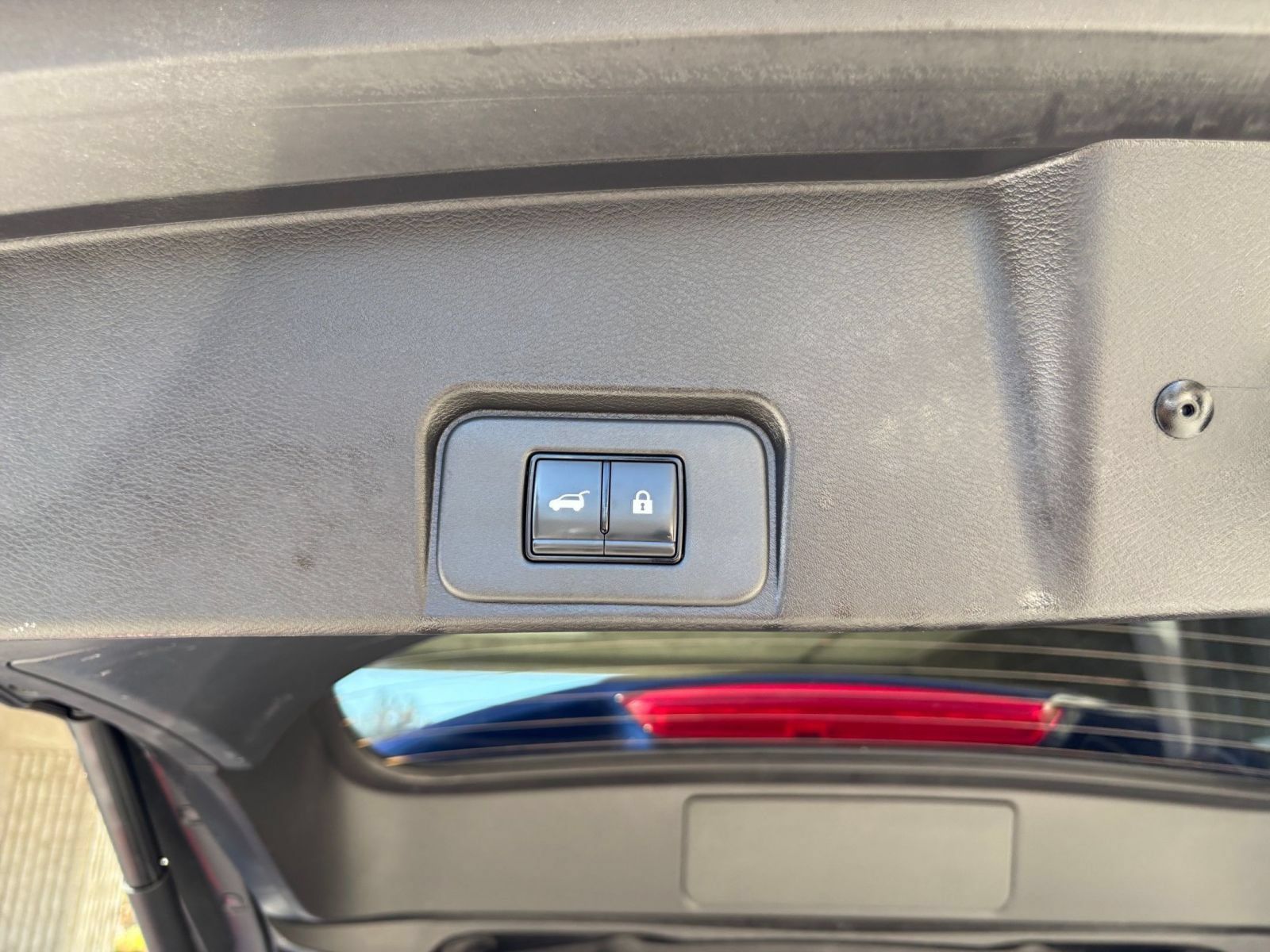 Used 2026 Nissan Rogue SV AWD/4WD image 22
