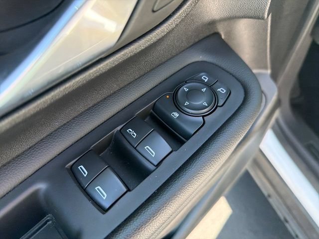Used 2024 GMC Terrain SLT AWD/4WD image 14