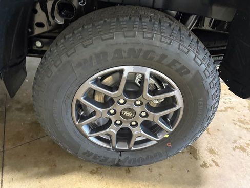 New 2025 Ford Ranger XLT w/ Convenience Package image 19