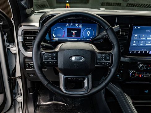 Used 2026 Ford F250 Platinum image 18