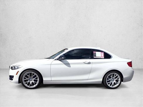 Used 2018 BMW 230i Coupe RWD image 2