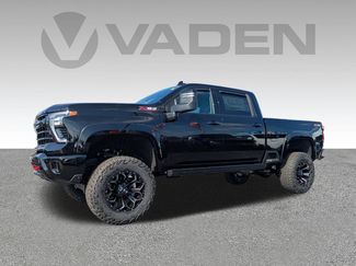 New 2026 Chevrolet Silverado 2500 LTZ w/ LTZ Plus Package video 2