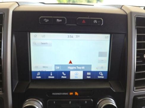 Used 2019 Ford F150 Lariat w/ Equipment Group 502A Luxury AWD/4WD image 62